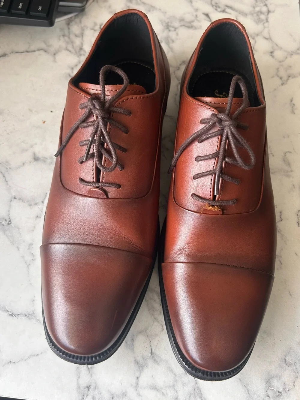 Florsheim Brown Leather Cap Toe Oxford Dress Shoes. Size 8.5M
